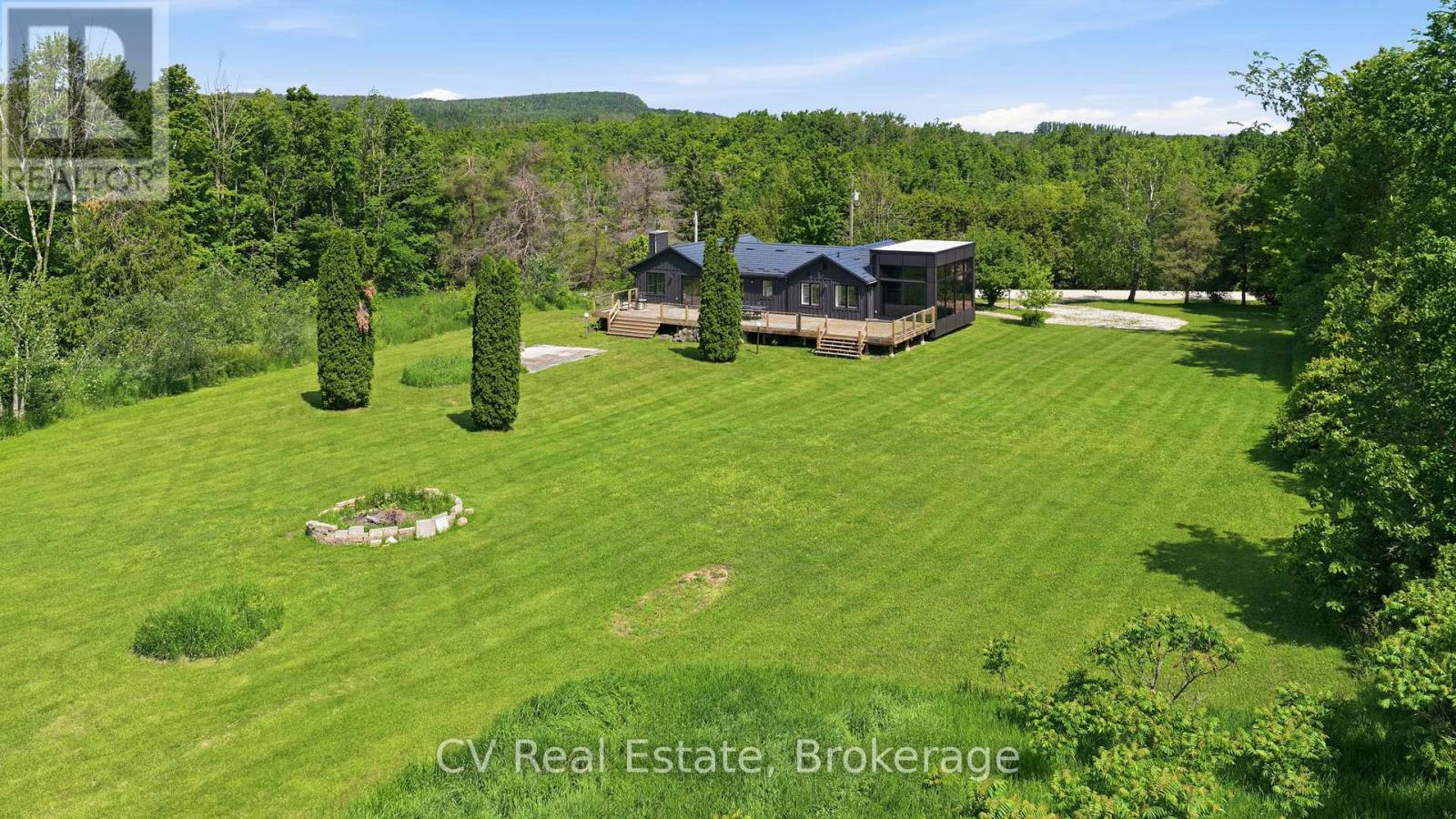8327 21/22 Nottawasaga Side Road, Clearview, Ontario  L0M 1H0 - Photo 3 - S13480622