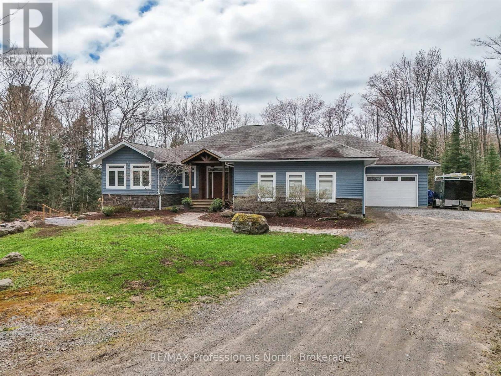 93 Mainhood's Road, Huntsville, Ontario  P0B 1M0 - Photo 2 - X13480368