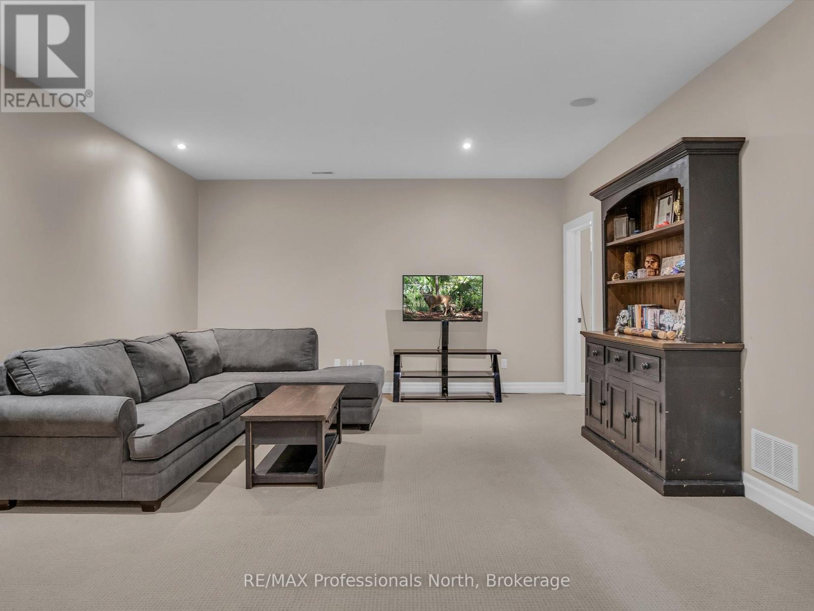 93 Mainhood's Road, Huntsville, Ontario  P0B 1M0 - Photo 24 - X13480368
