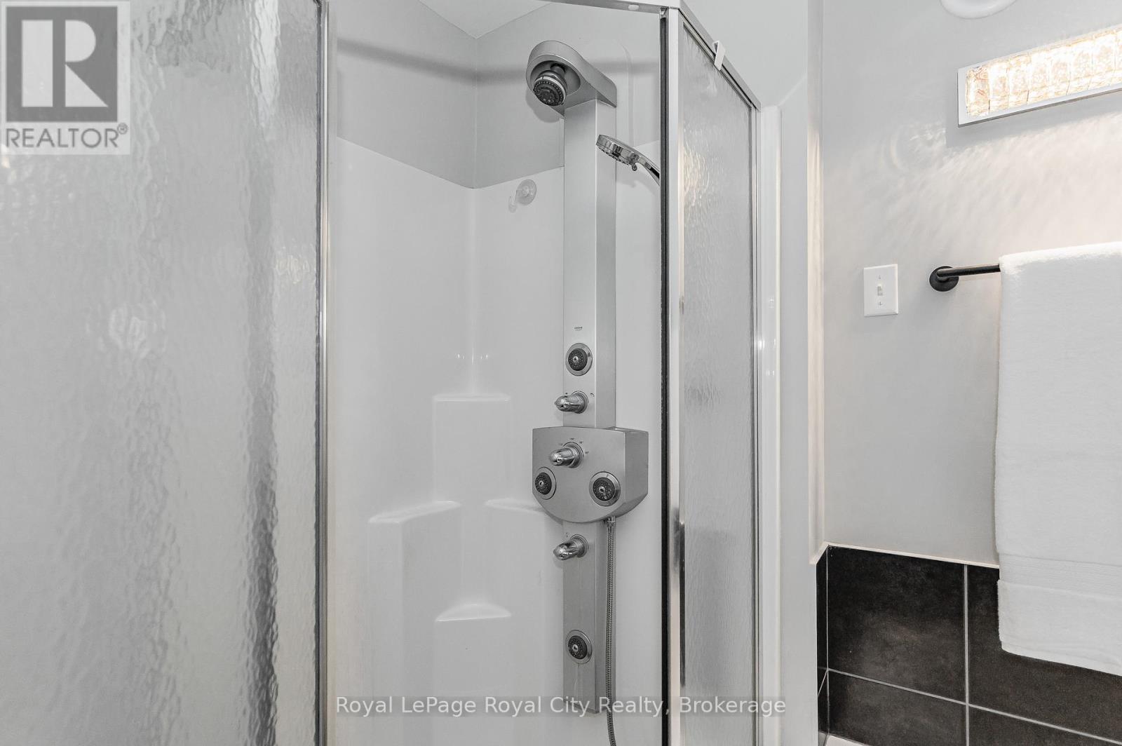 102 - 308 Watson Parkway N, Guelph, Ontario  N1E 0G7 - Photo 17 - X13480548