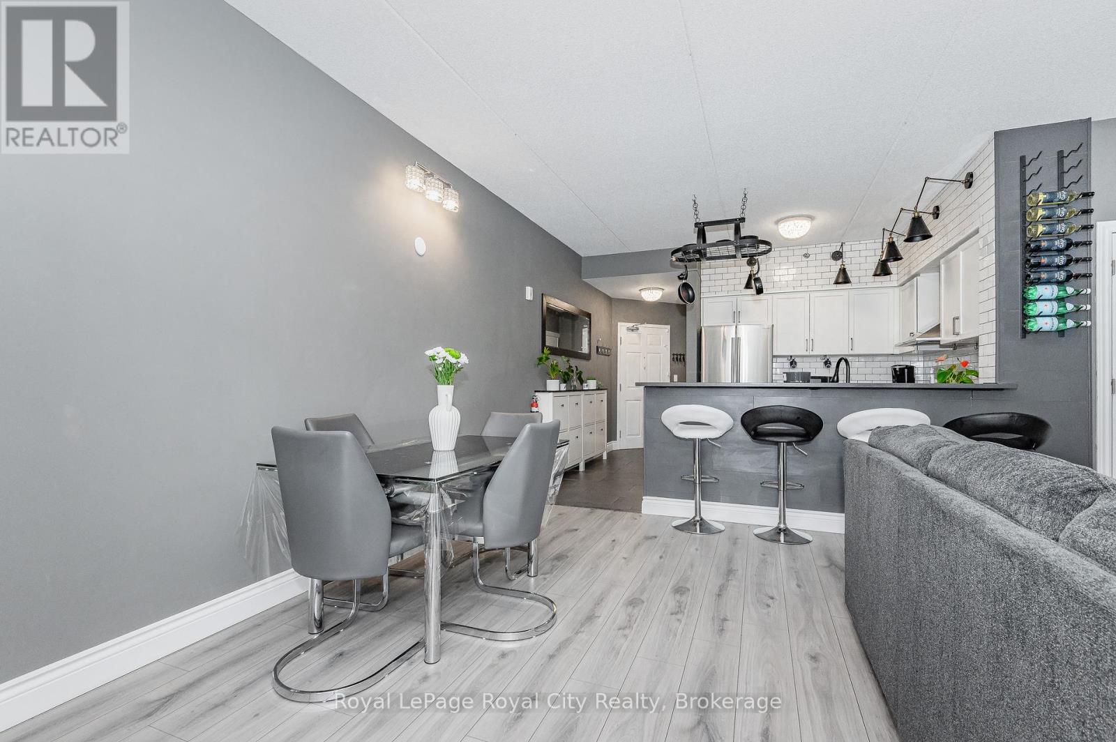 102 - 308 Watson Parkway N, Guelph, Ontario  N1E 0G7 - Photo 8 - X13480548
