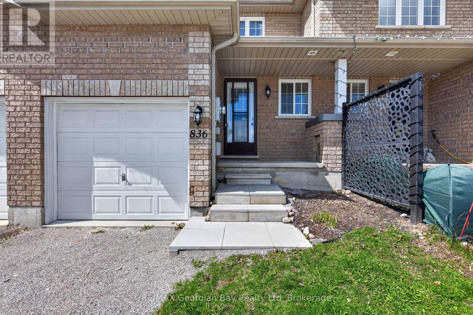 836 Coral Springs Lane, Midland, Ontario  L4R 0A1 - Photo 2 - S13480740