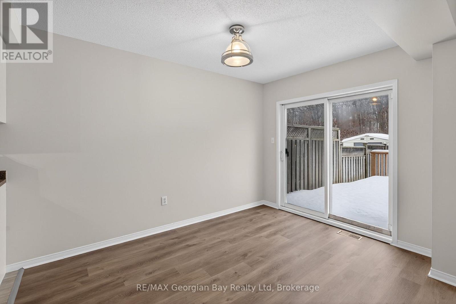 836 Coral Springs Lane, Midland, Ontario  L4R 0A1 - Photo 6 - S13480740