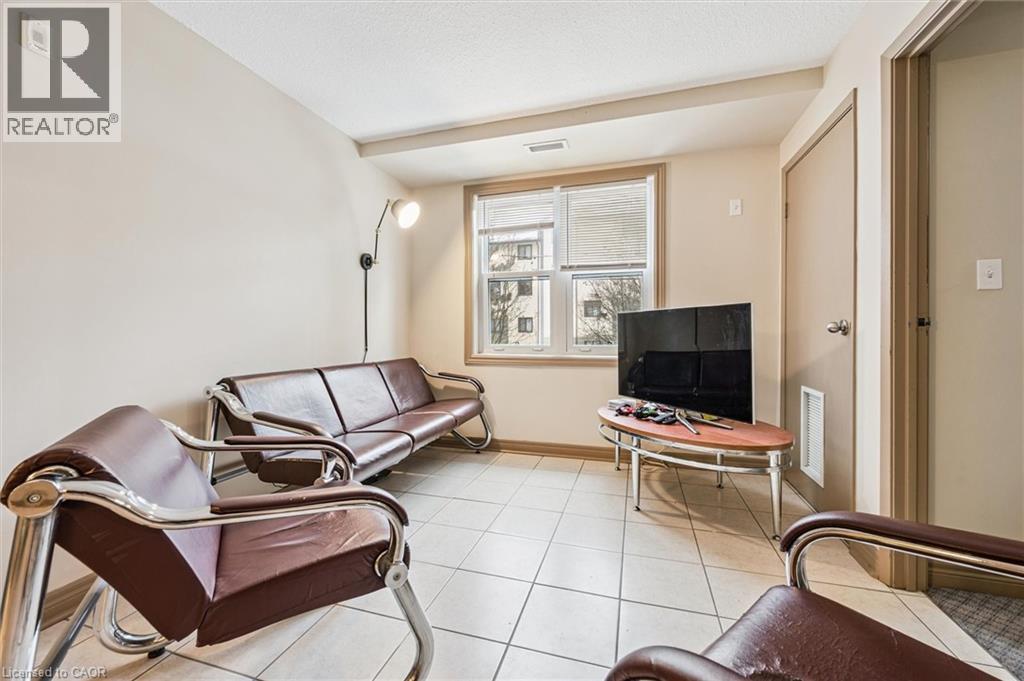 271 Lester Street Unit# 203, Waterloo, Ontario  N2L 3W6 - Photo 28 - 40841883
