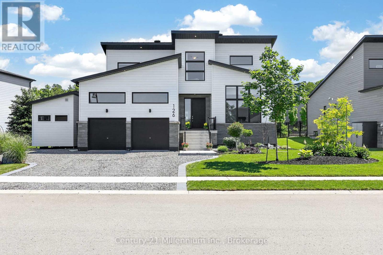 126 Tekiah Road, Blue Mountains, Ontario  N0H 1J0 - Photo 2 - X13480794