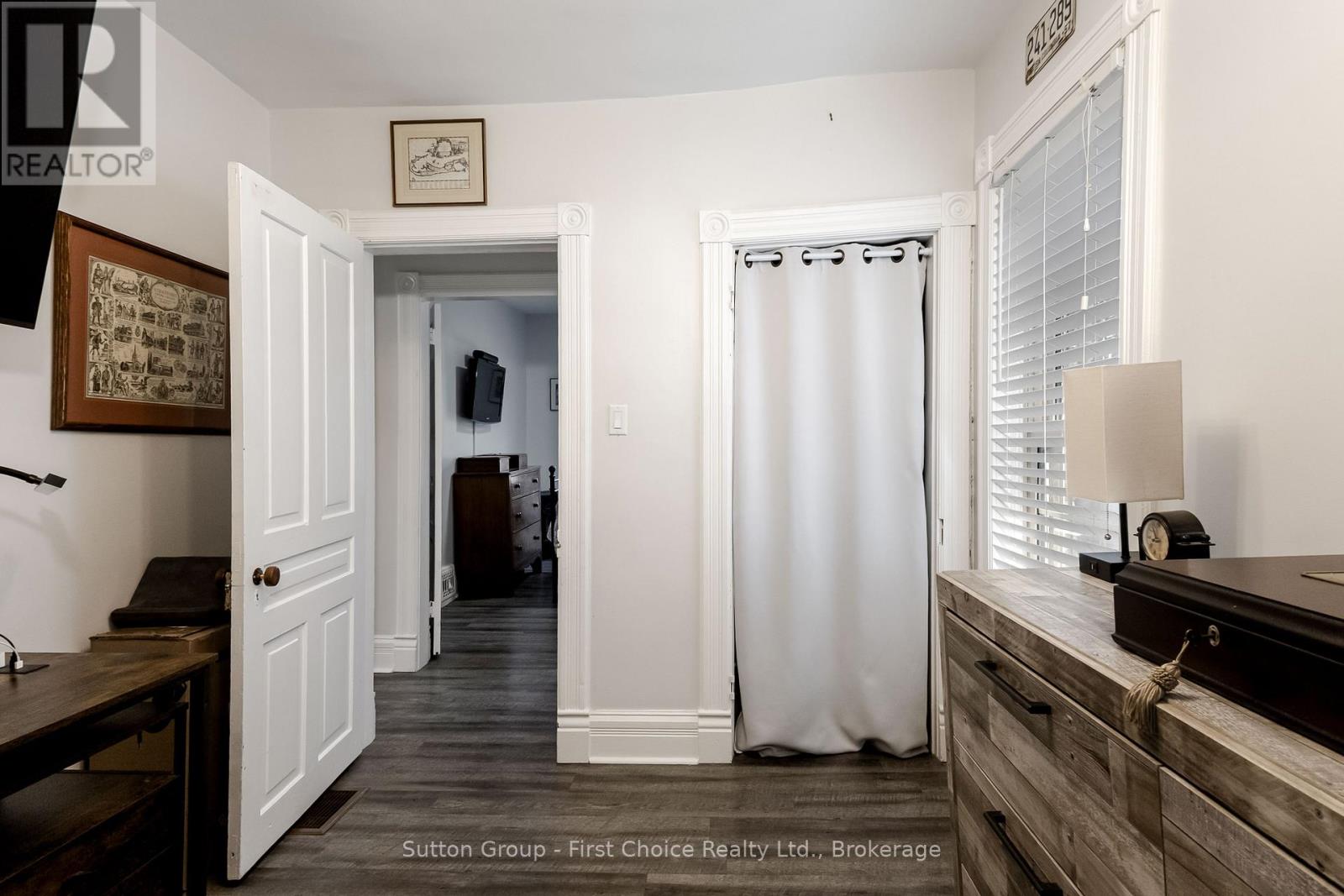 127 West Gore Street, Stratford, Ontario  N5A 1K2 - Photo 30 - X13480924