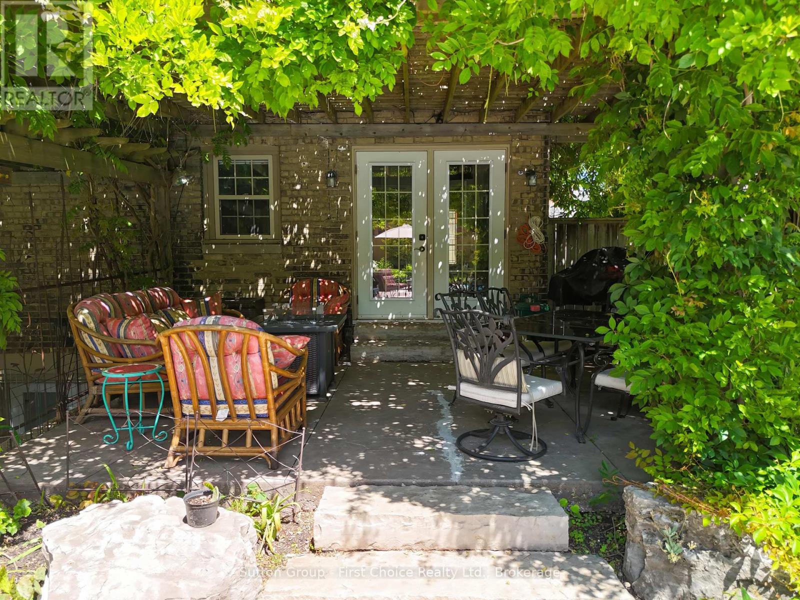127 West Gore Street, Stratford, Ontario  N5A 1K2 - Photo 39 - X13480924