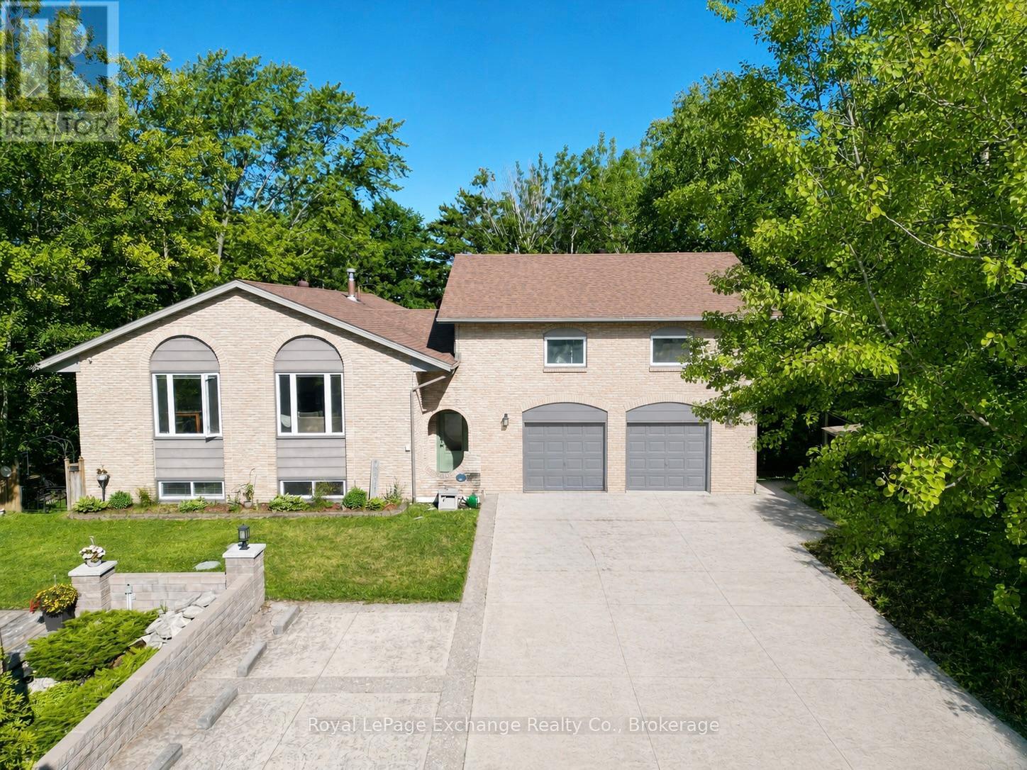 71 Upper Lorne Beach Road, Kincardine, Ontario  N0G 2T0 - Photo 2 - X13481092