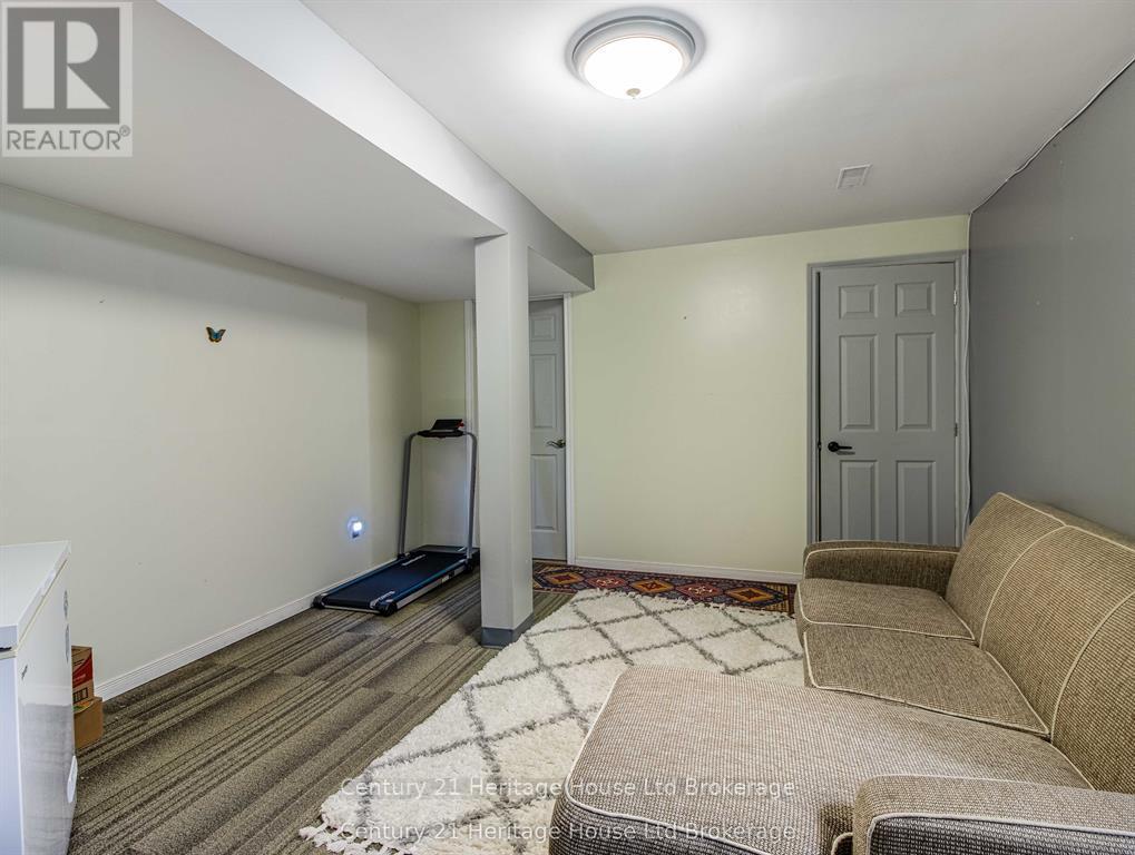 8 Mohican Drive, Woodstock, Ontario  N4T 1H5 - Photo 17 - X13481178