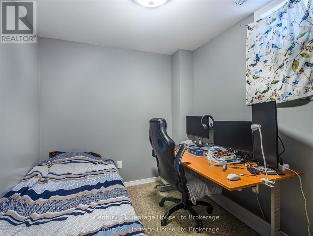 8 Mohican Drive, Woodstock, Ontario  N4T 1H5 - Photo 19 - X13481178