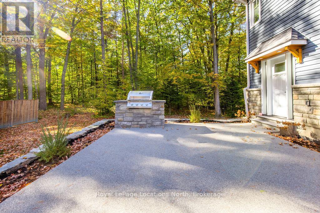545 Oxbow Park Drive, Wasaga Beach, Ontario  L9Z 2T9 - Photo 35 - S13481218