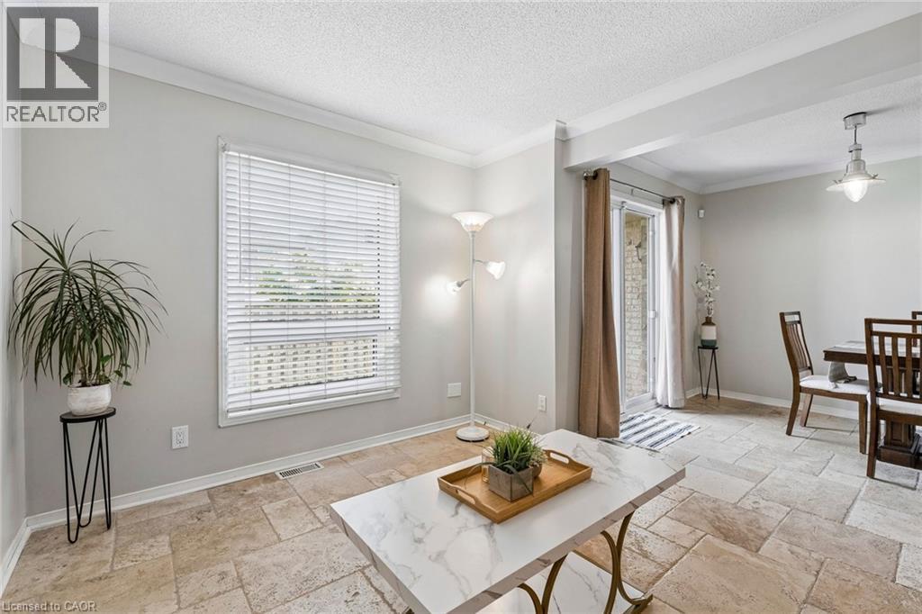 7470 Monastery Drive Unit# 4, Niagara Falls, Ontario  L2H 3B3 - Photo 11 - 40842312