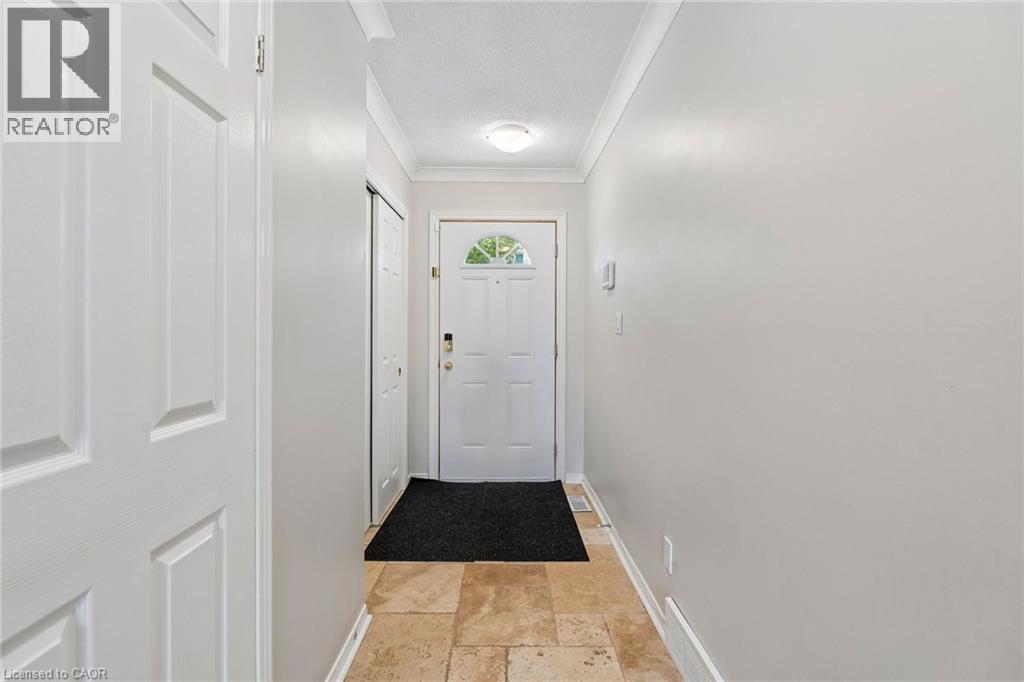7470 Monastery Drive Unit# 4, Niagara Falls, Ontario  L2H 3B3 - Photo 5 - 40842312