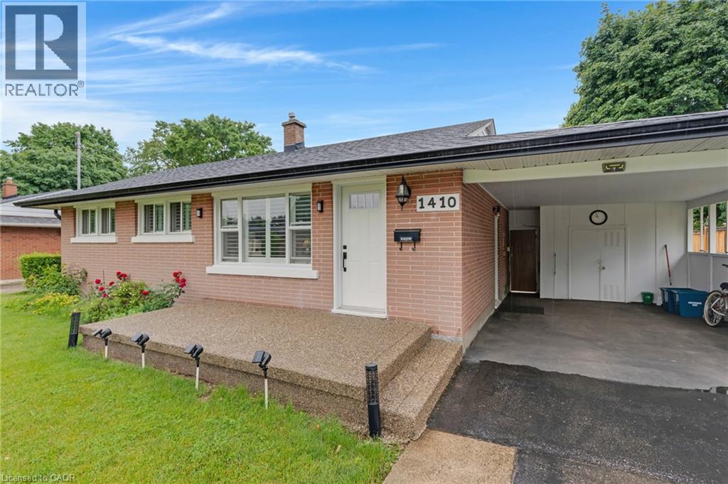 1410 Eleanor Avenue, Cambridge, Ontario  N3H 4N2 - Photo 2 - 40842401