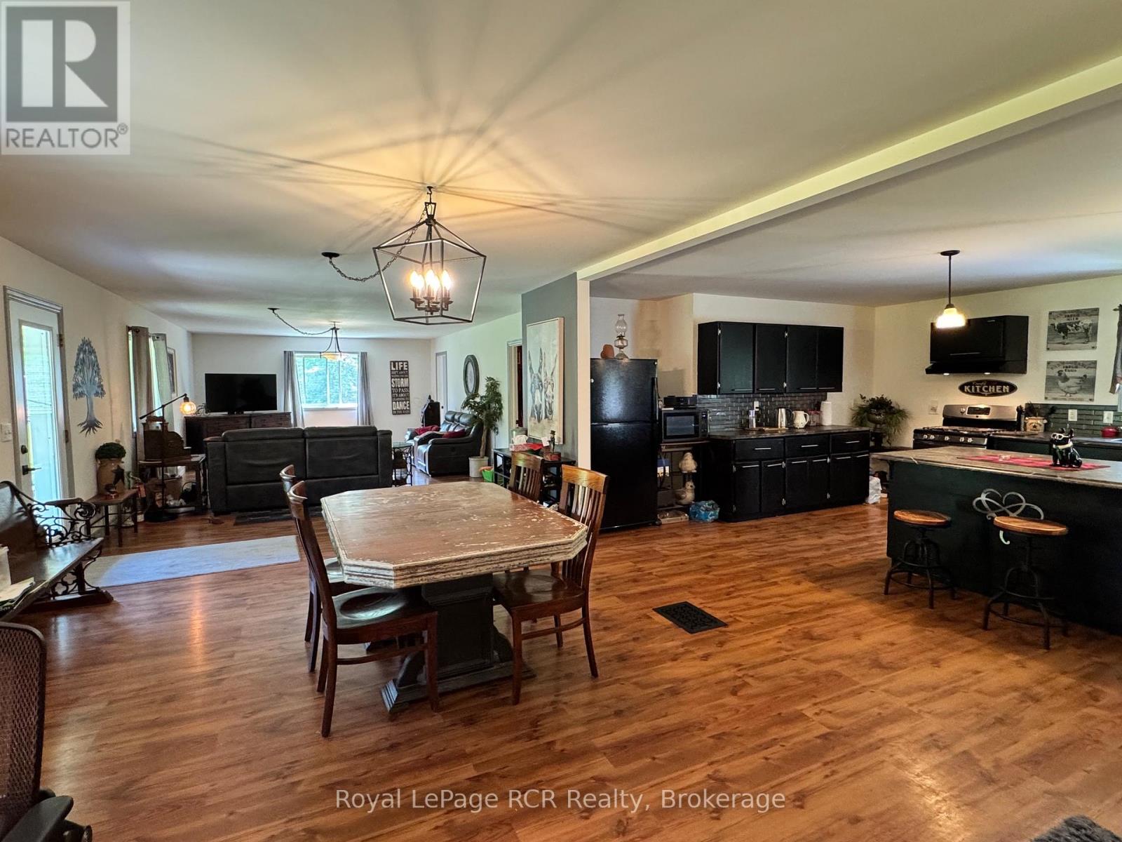 614406 Hamilton Lane, West Grey, Ontario  N0C 1H0 - Photo 12 - X13481436