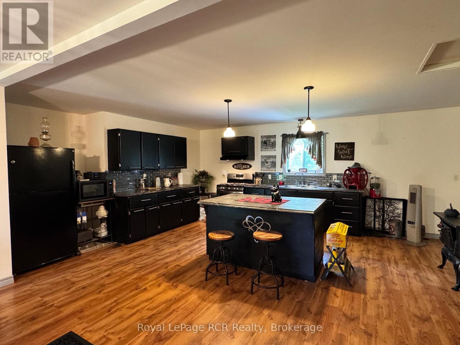 614406 Hamilton Lane, West Grey, Ontario  N0C 1H0 - Photo 14 - X13481436