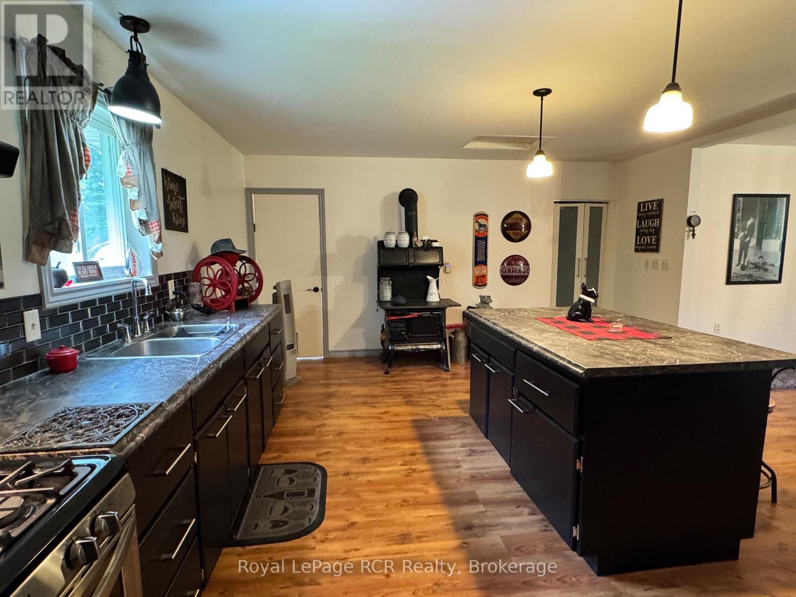 614406 Hamilton Lane, West Grey, Ontario  N0C 1H0 - Photo 17 - X13481436