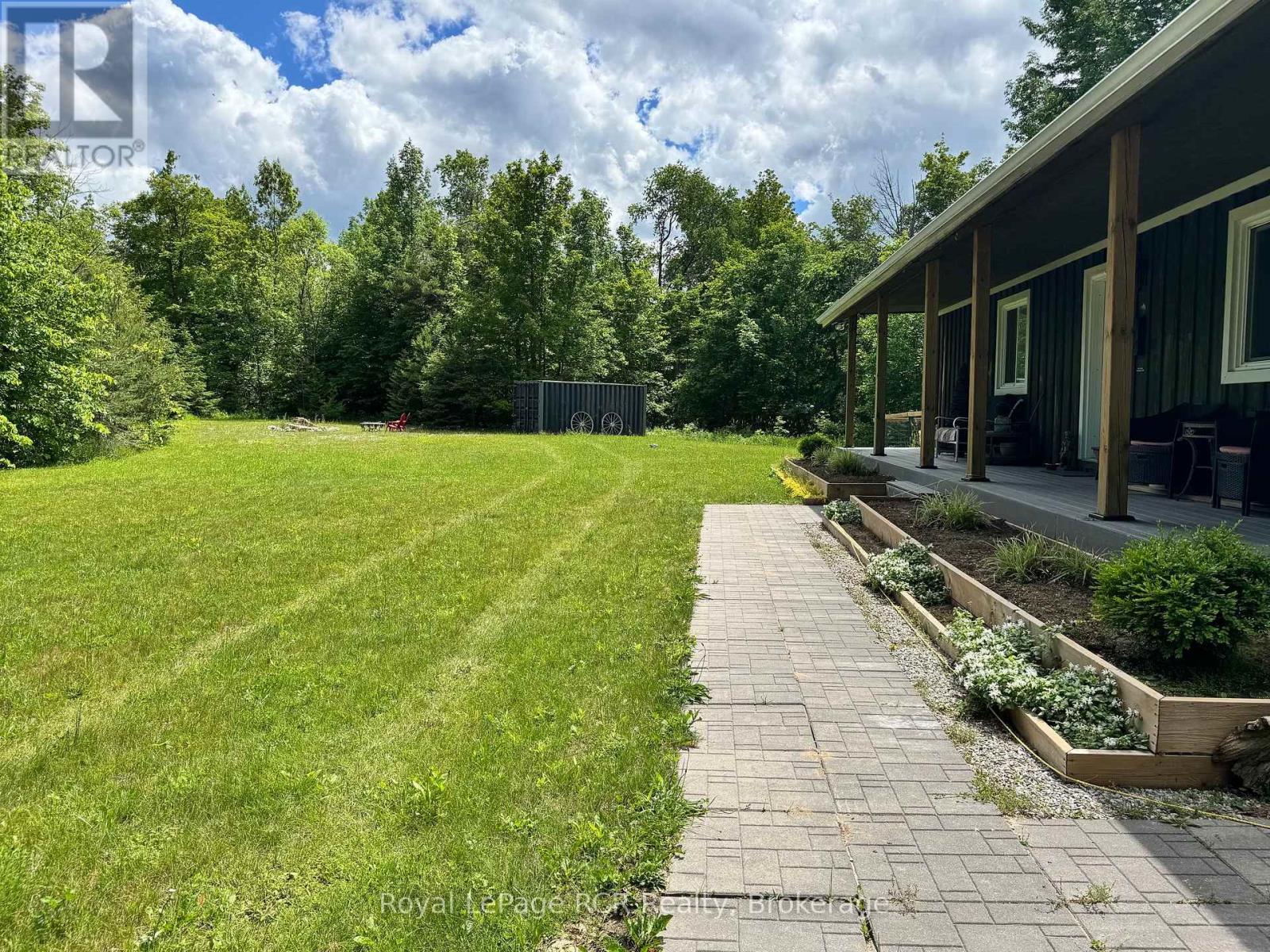 614406 Hamilton Lane, West Grey, Ontario  N0C 1H0 - Photo 38 - X13481436