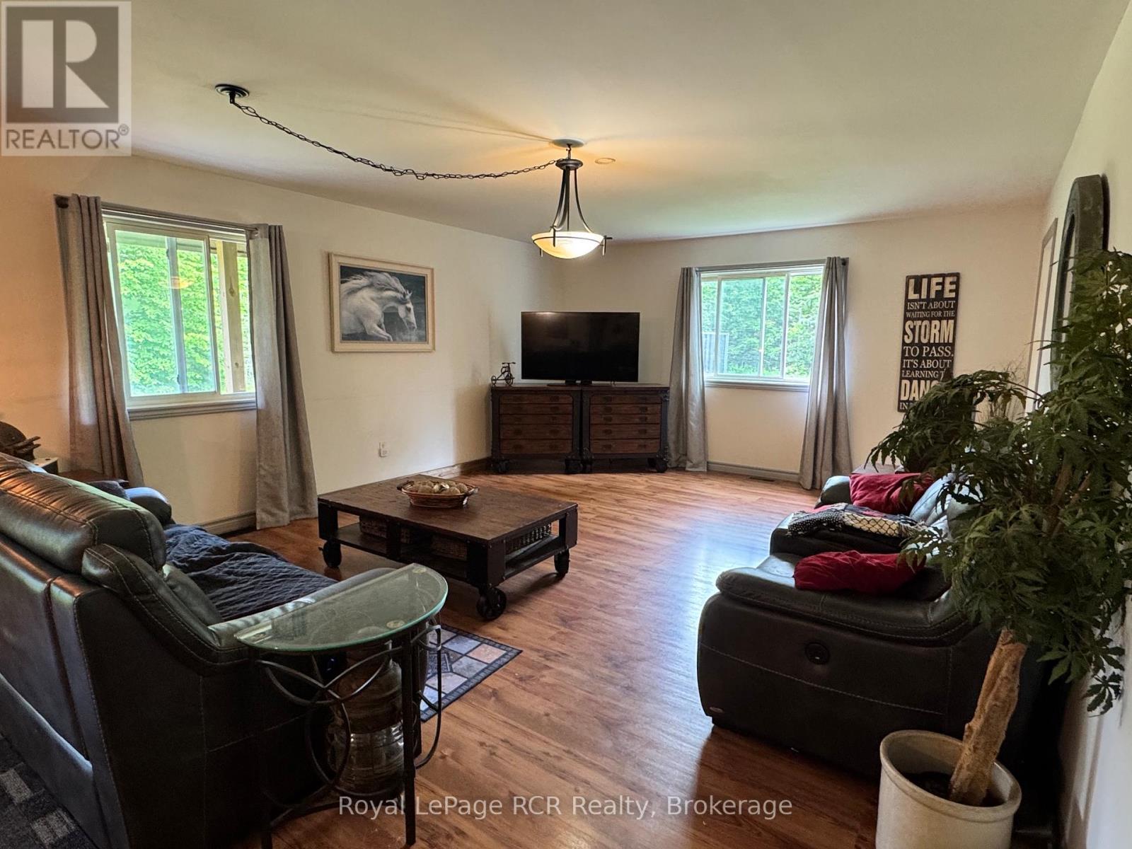 614406 Hamilton Lane, West Grey, Ontario  N0C 1H0 - Photo 7 - X13481436