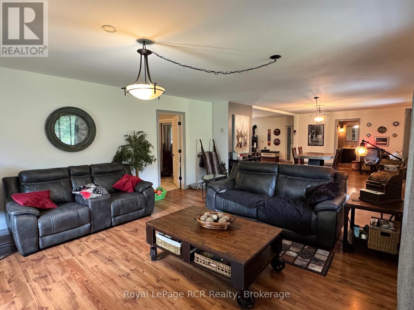 614406 Hamilton Lane, West Grey, Ontario  N0C 1H0 - Photo 9 - X13481436