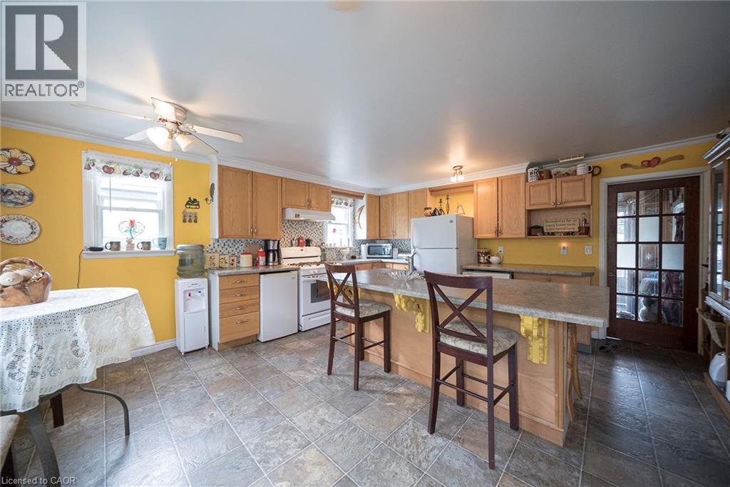 1045 Bay Street, Port Rowan, Ontario  N0E 1M0 - Photo 6 - 40842509