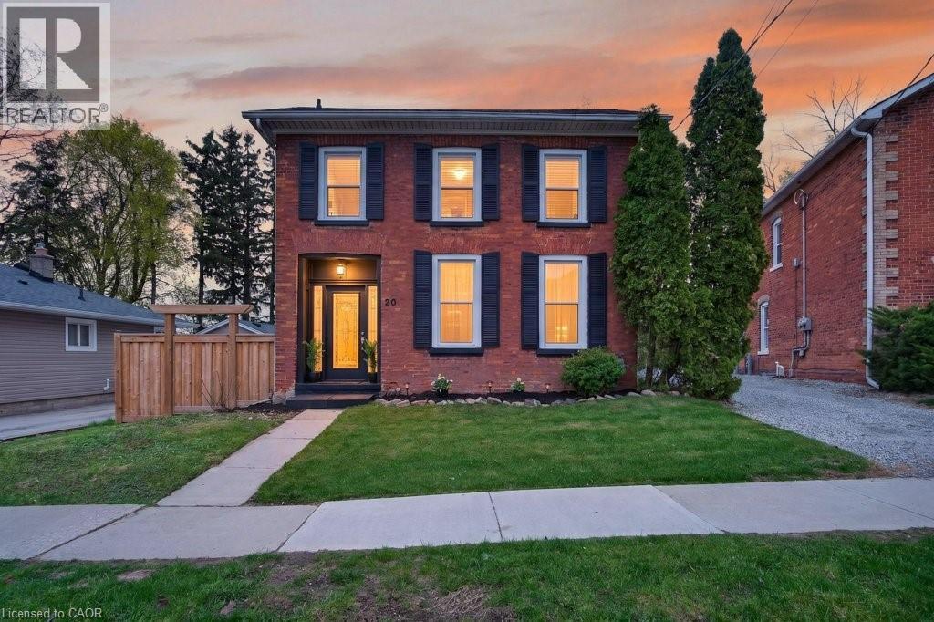 20 Wigton Street, Caledonia, Ontario  N3W 1E9 - Photo 2 - 40842267