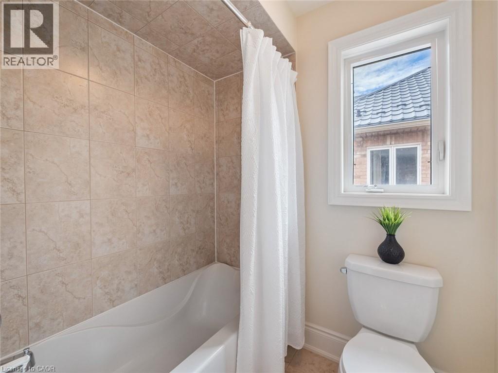 655 Kozel Court, Mississauga, Ontario  L4Z 4E4 - Photo 31 - 40842492