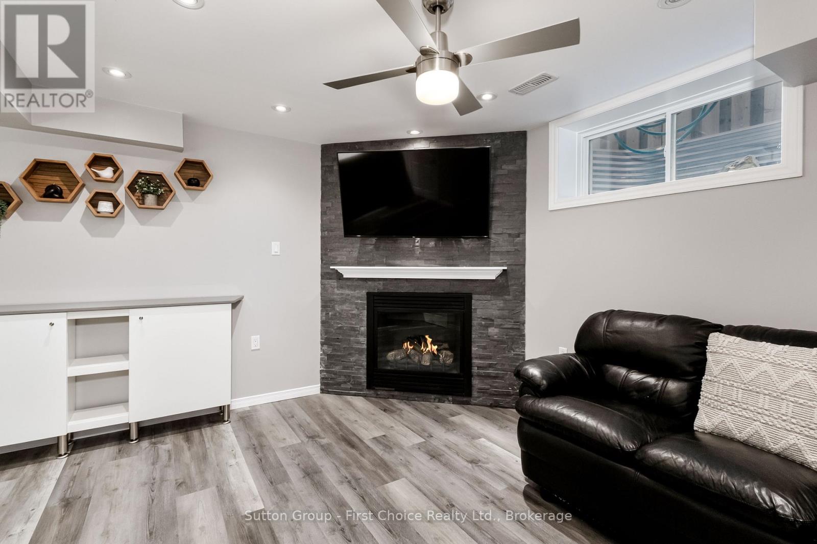 21 Brown Street, Stratford, Ontario  N5A 0B8 - Photo 16 - X13482024