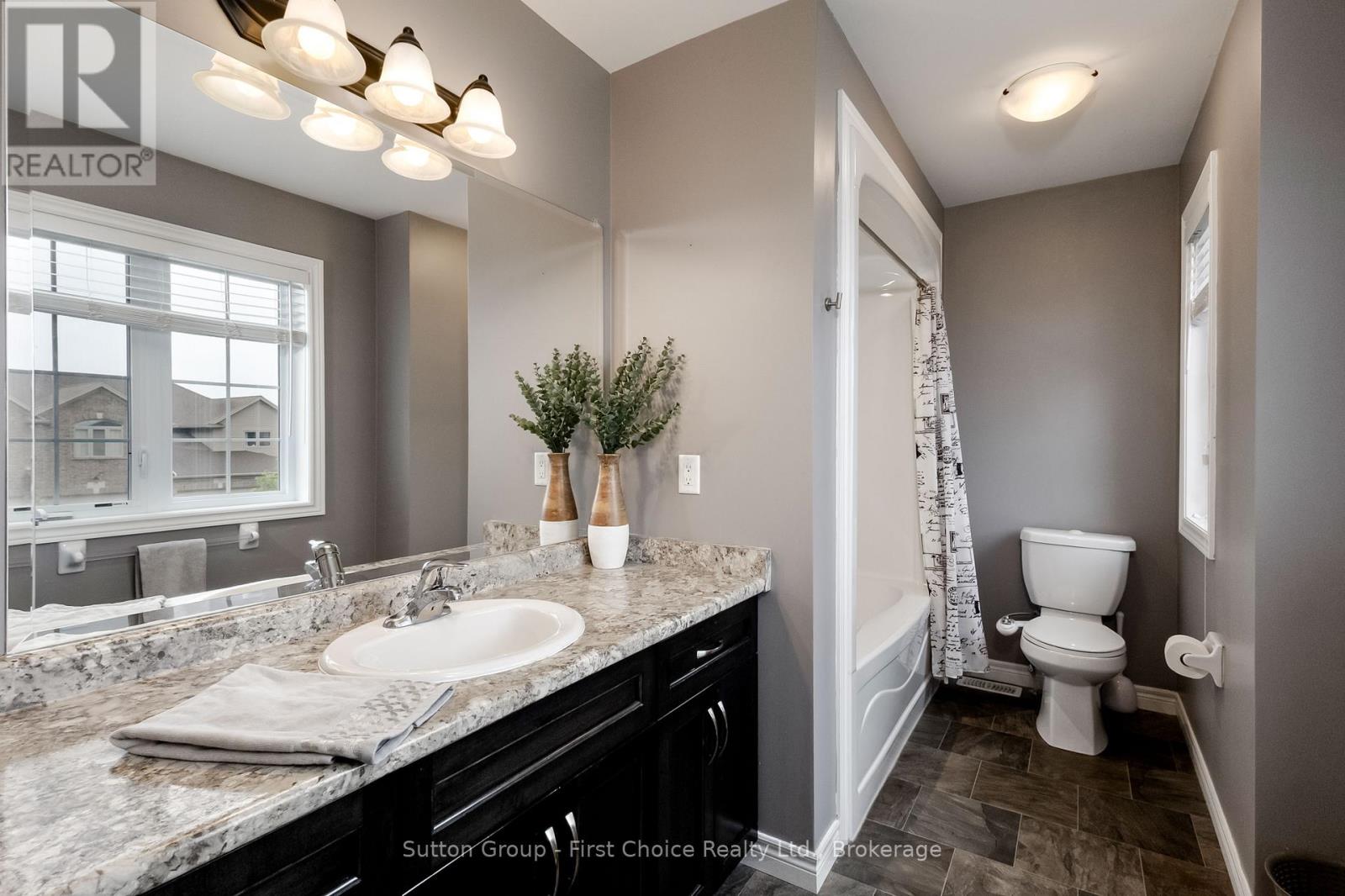 21 Brown Street, Stratford, Ontario  N5A 0B8 - Photo 24 - X13482024