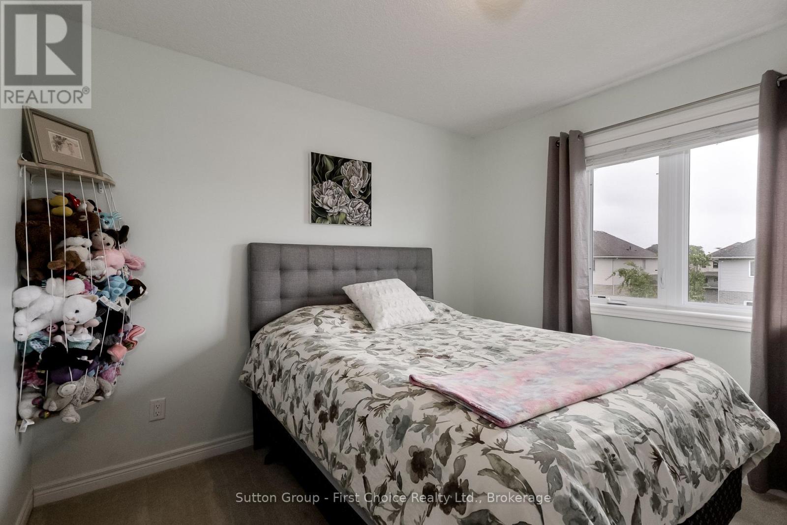 21 Brown Street, Stratford, Ontario  N5A 0B8 - Photo 30 - X13482024