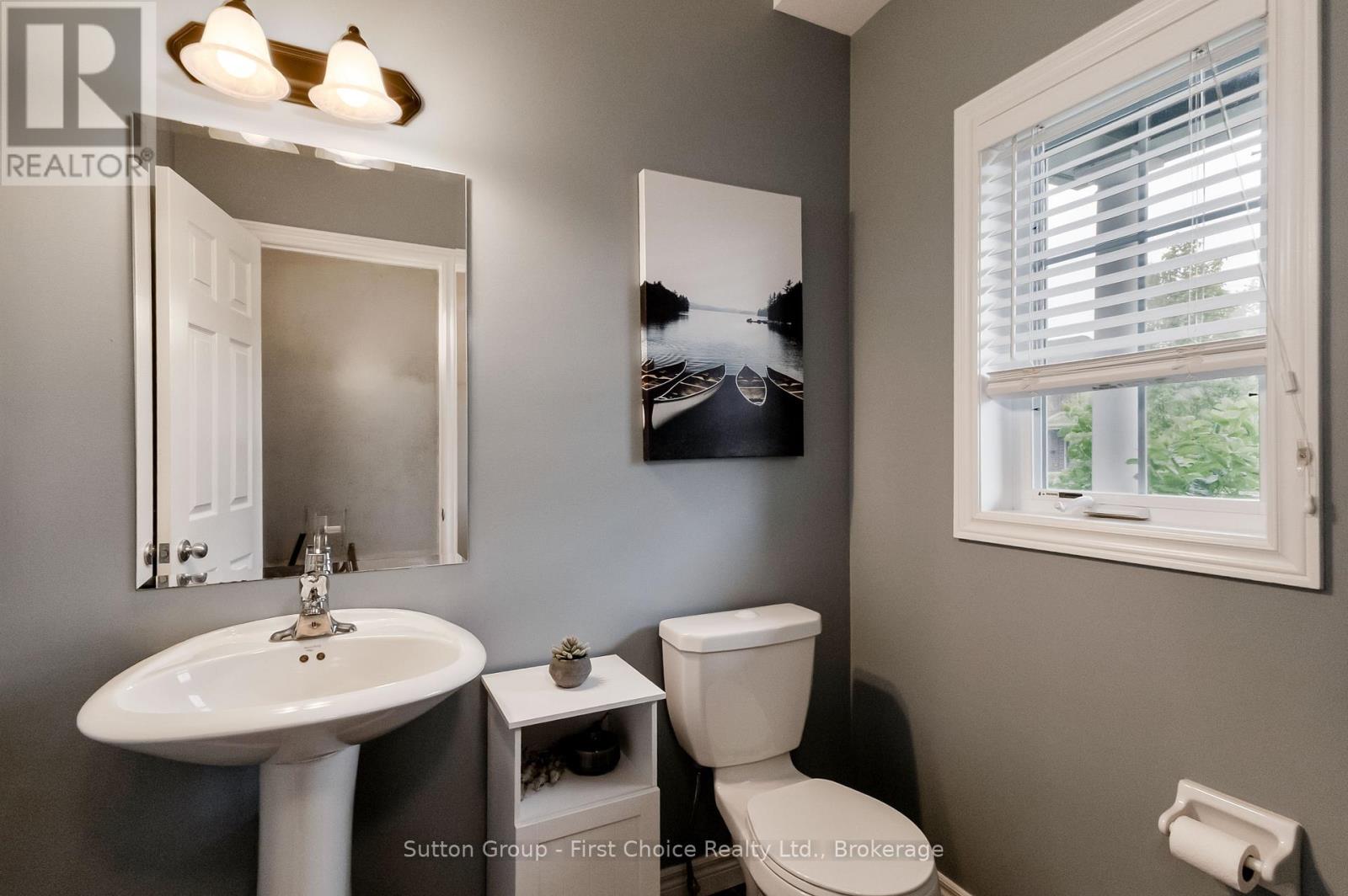 21 Brown Street, Stratford, Ontario  N5A 0B8 - Photo 32 - X13482024
