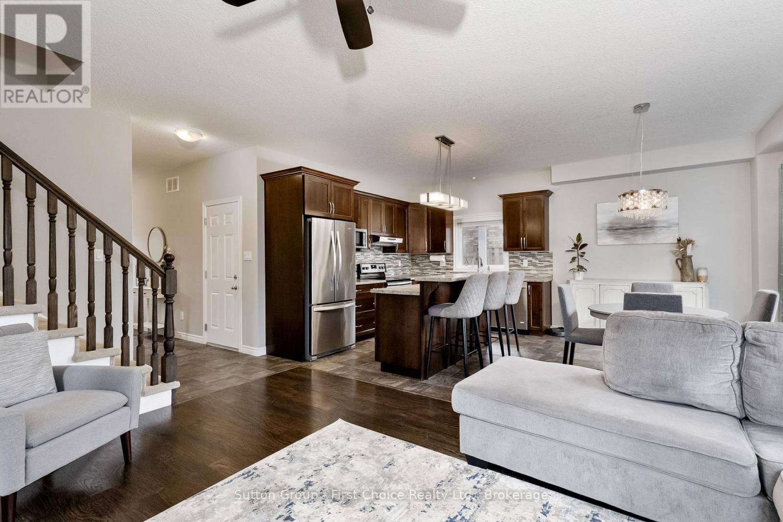 21 Brown Street, Stratford, Ontario  N5A 0B8 - Photo 8 - X13482024