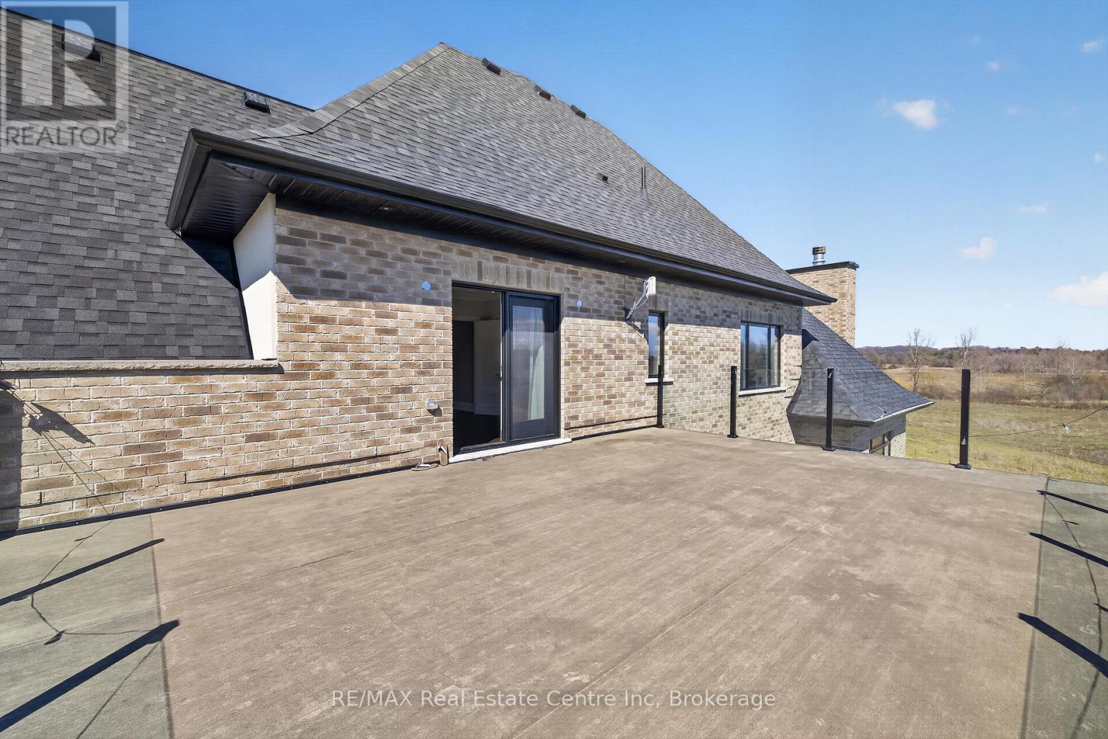 7645 Maltby Road E, Puslinch, Ontario  N0B 2J0 - Photo 44 - X13482140
