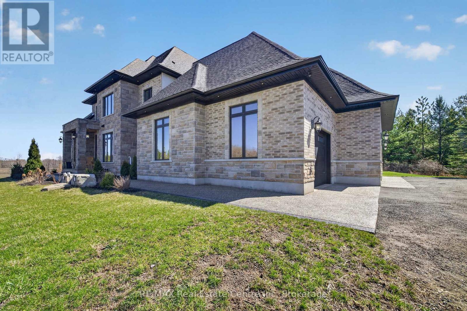 7645 Maltby Road E, Puslinch, Ontario  N0B 2J0 - Photo 5 - X13482140
