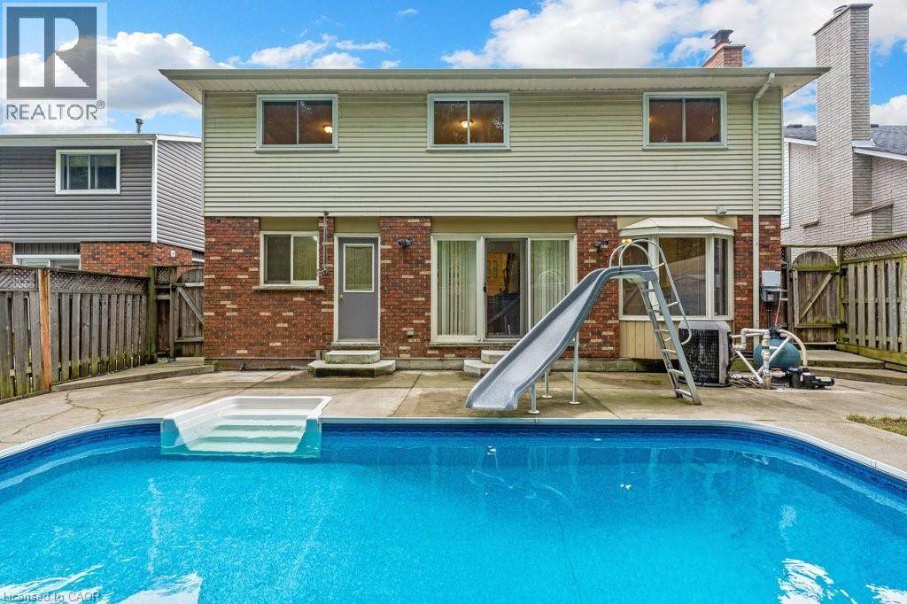 31 Pinewarbler Drive, Hamilton, Ontario  L9A 4Z8 - Photo 2 - 40842547