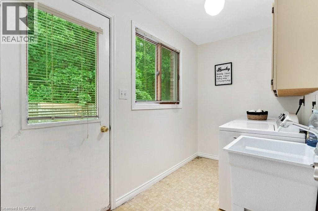31 Pinewarbler Drive, Hamilton, Ontario  L9A 4Z8 - Photo 24 - 40842547