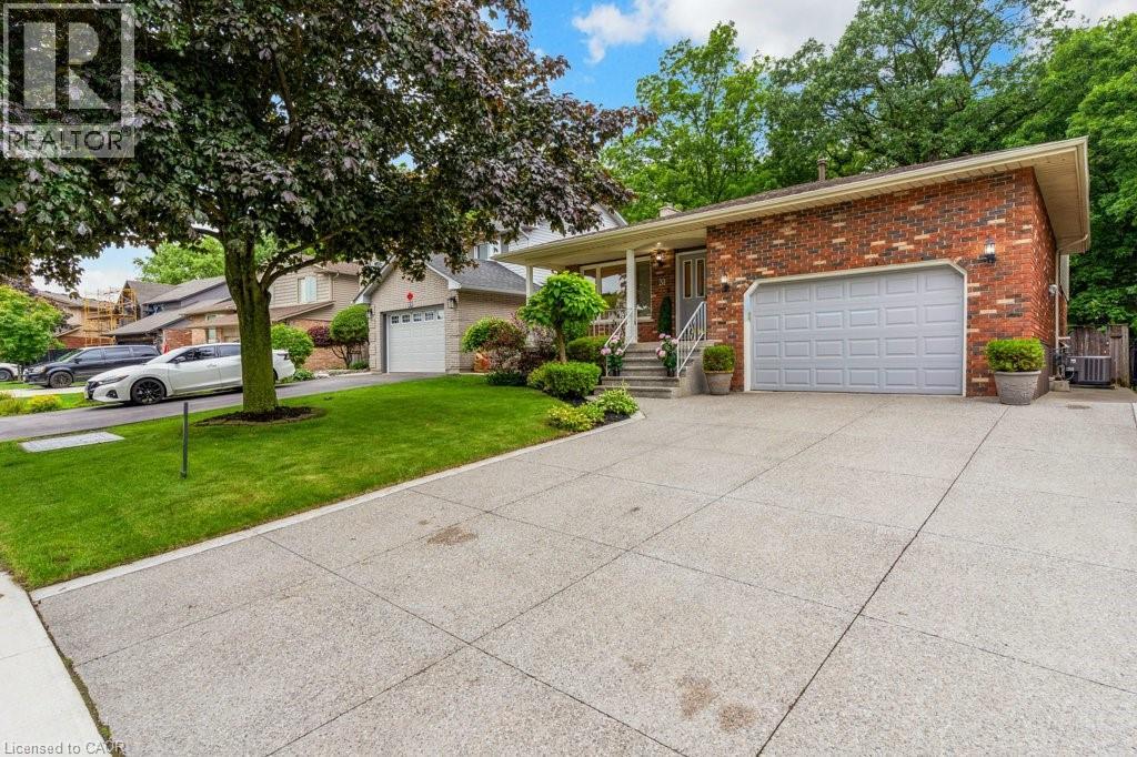 31 Pinewarbler Drive, Hamilton, Ontario  L9A 4Z8 - Photo 3 - 40842547