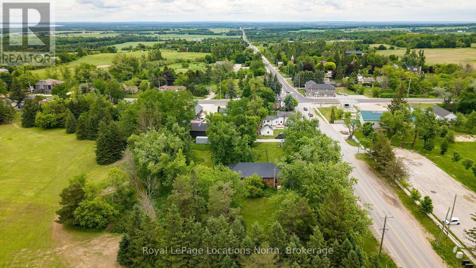 9038 County Rd 91 Road, Clearview, Ontario  L0M 1H0 - Photo 13 - S13482392