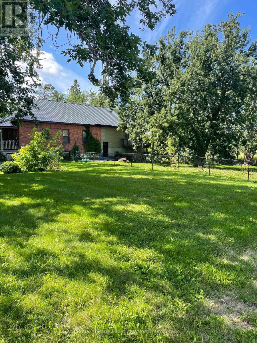 9038 County Rd 91 Road, Clearview, Ontario  L0M 1H0 - Photo 4 - S13482392
