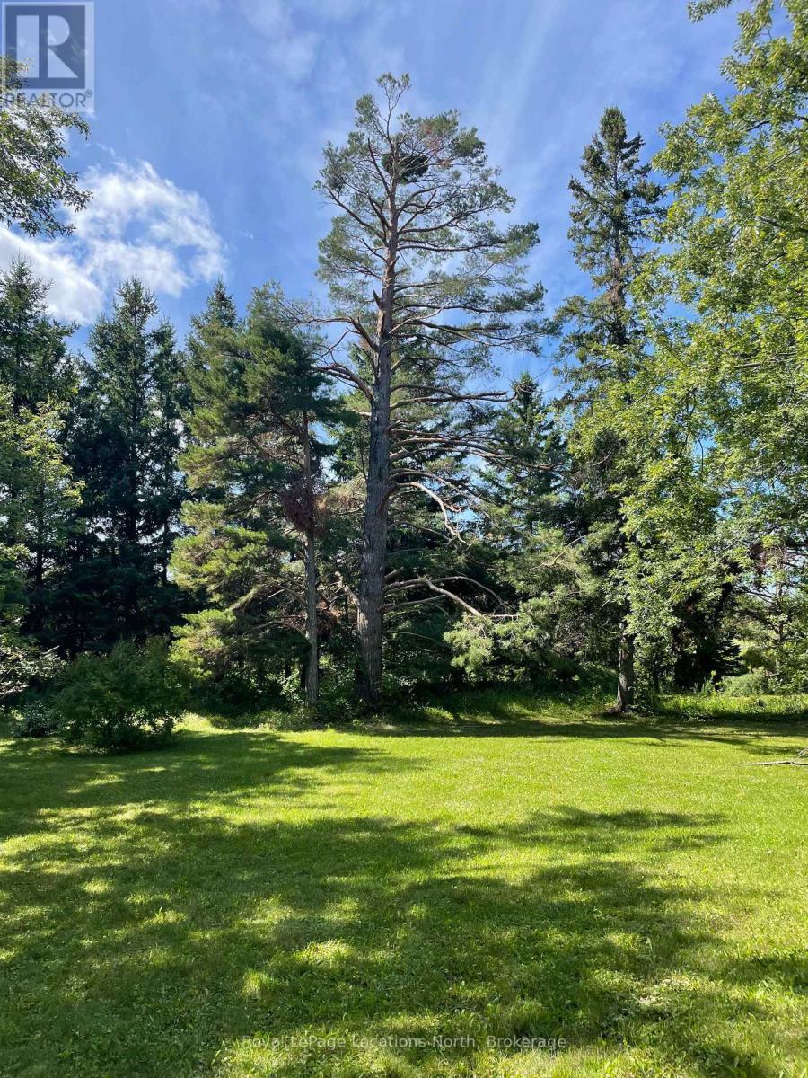 9038 County Rd 91 Road, Clearview, Ontario  L0M 1H0 - Photo 9 - S13482392