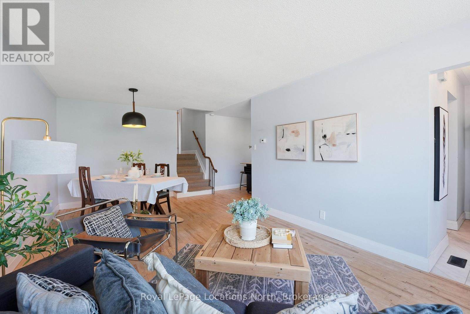32 Courtice Crescent, Collingwood, Ontario  L9Y 4G1 - Photo 4 - S13482478