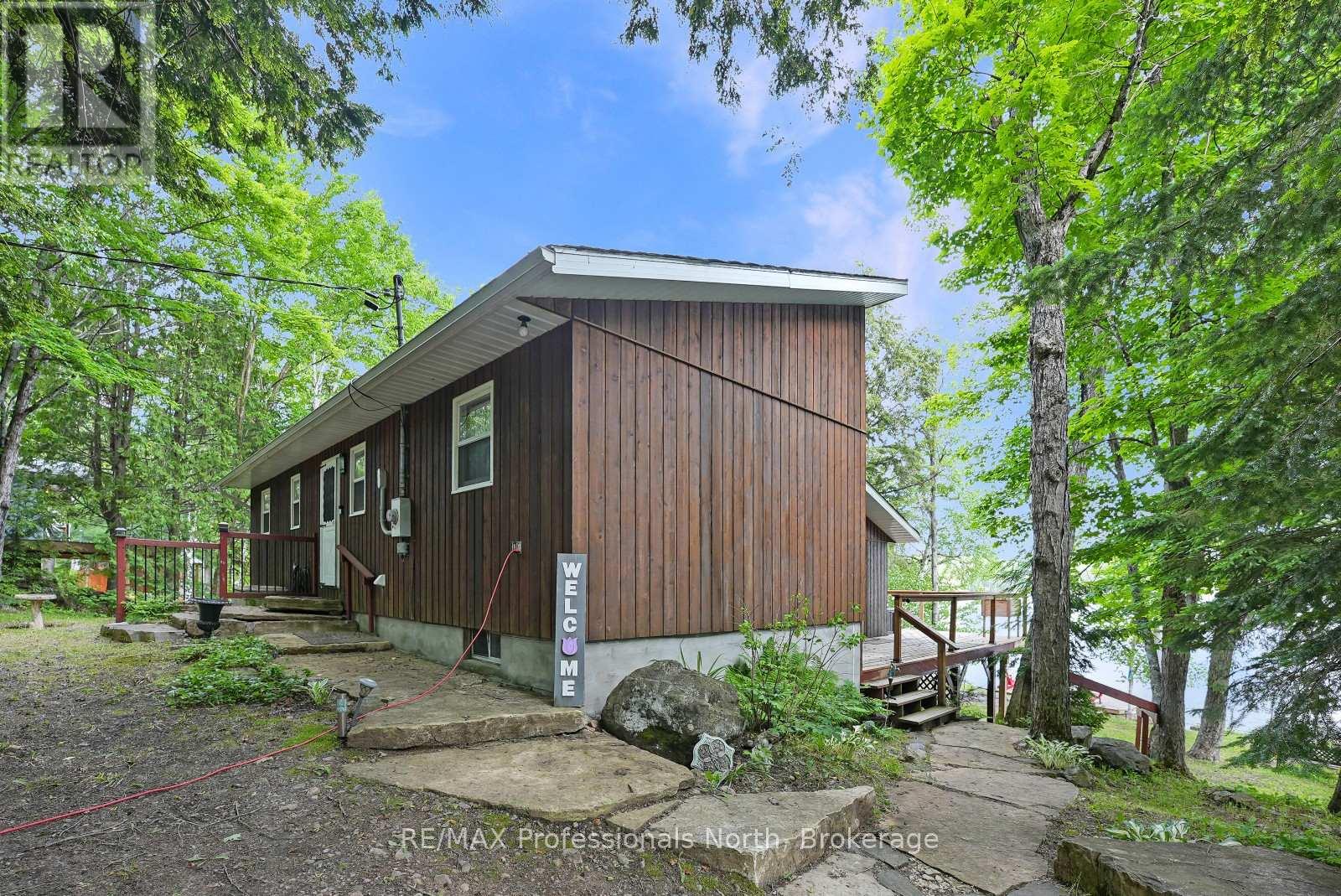 6198 Haliburton Lake Road, Dysart Et Al, Ontario  K0M 1S0 - Photo 38 - X13482452