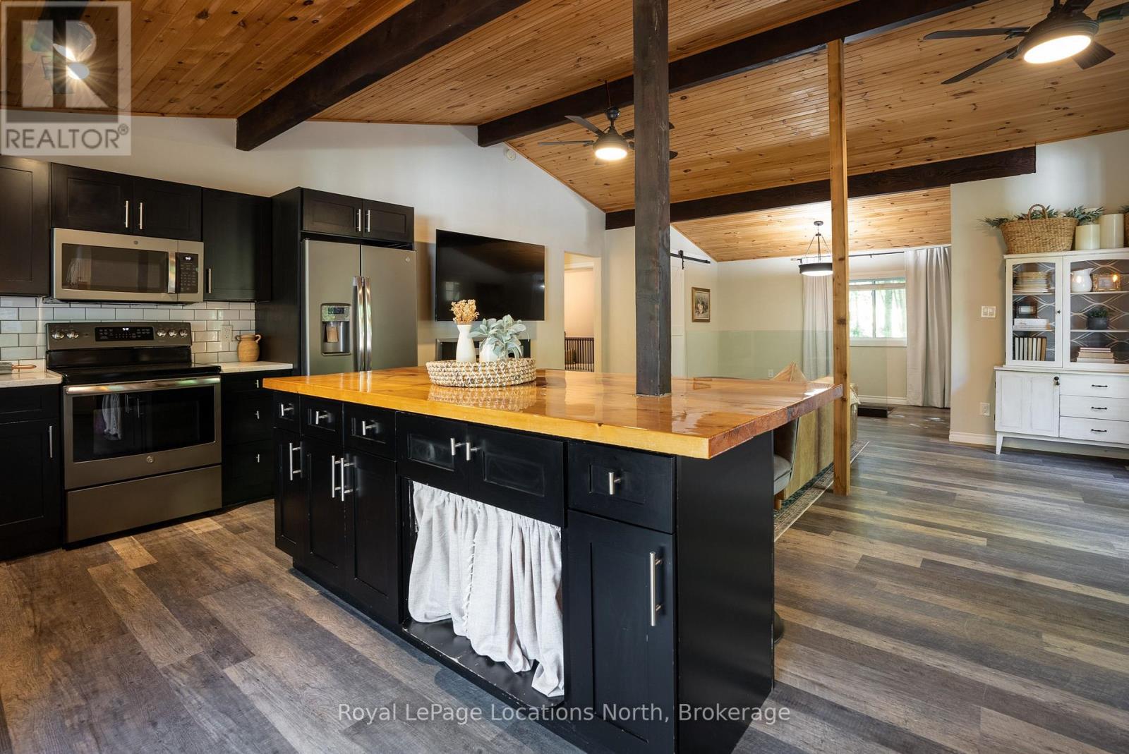 74 Slalom Drive, Oro-Medonte, Ontario  L0K 1N0 - Photo 17 - S13482886