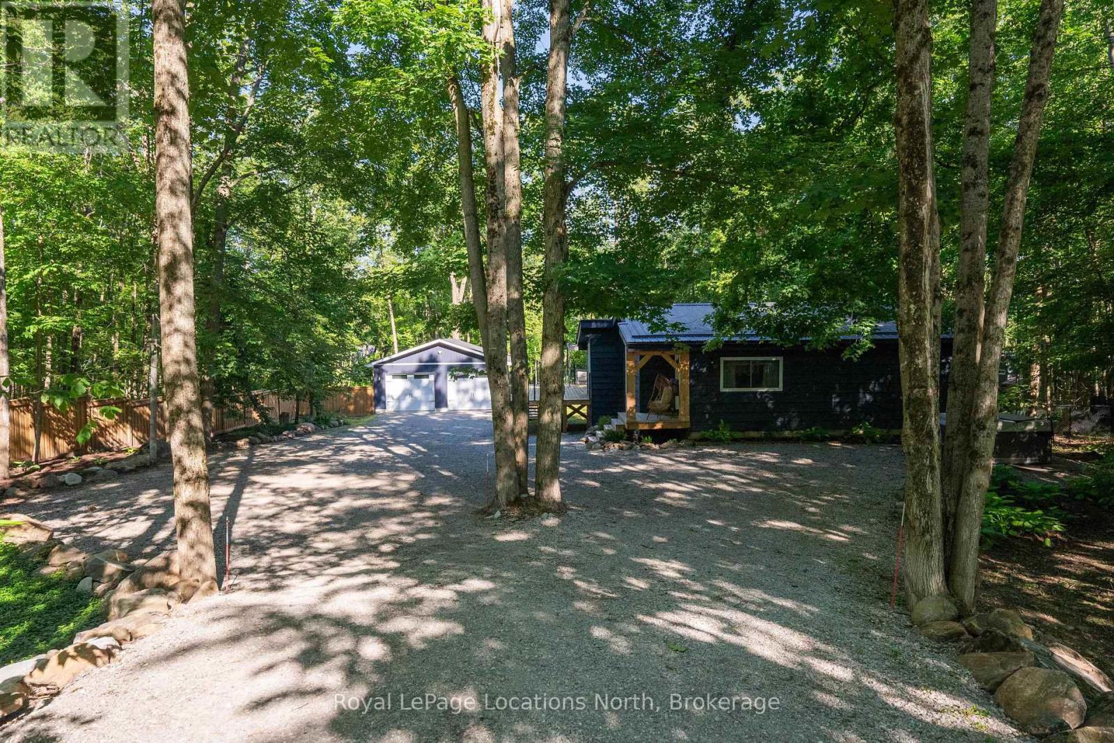 74 Slalom Drive, Oro-Medonte, Ontario  L0K 1N0 - Photo 3 - S13482886