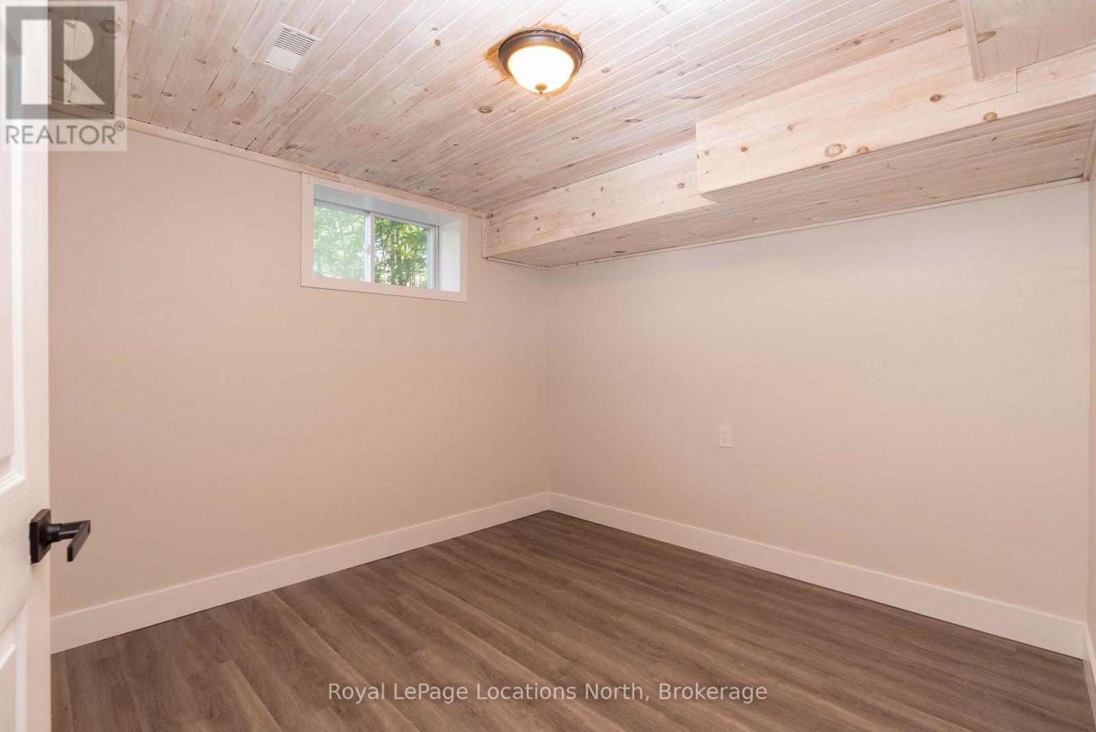 74 Slalom Drive, Oro-Medonte, Ontario  L0K 1N0 - Photo 31 - S13482886
