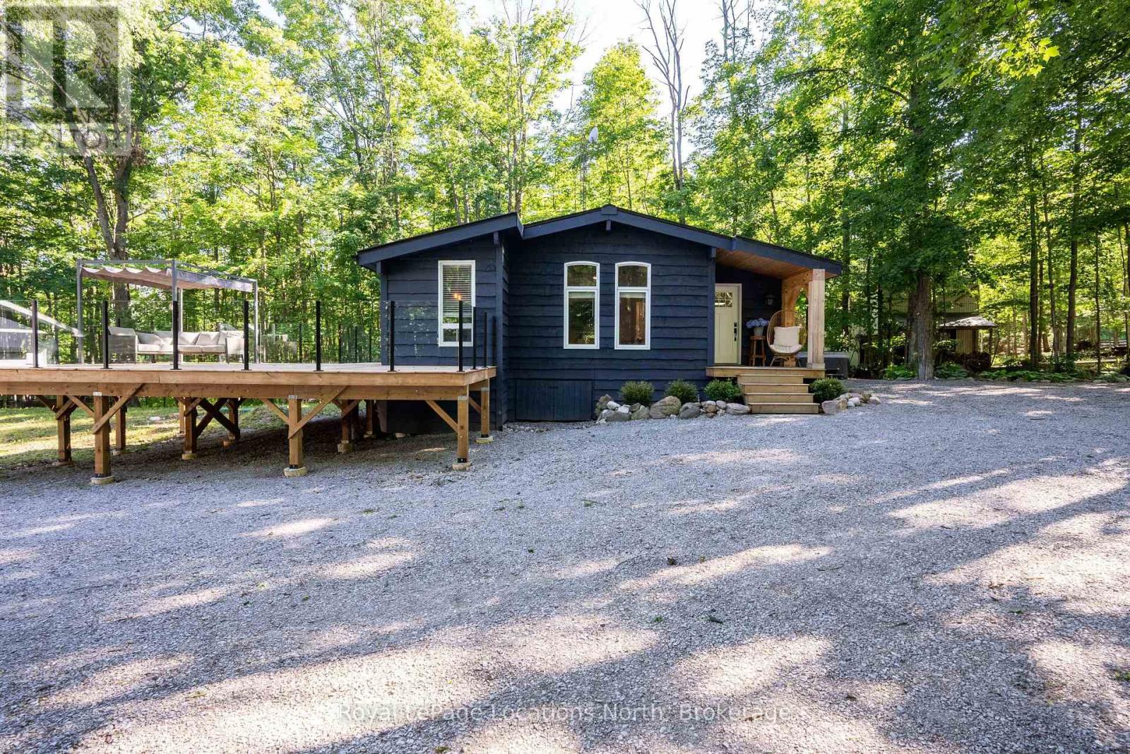 74 Slalom Drive, Oro-Medonte, Ontario  L0K 1N0 - Photo 5 - S13482886