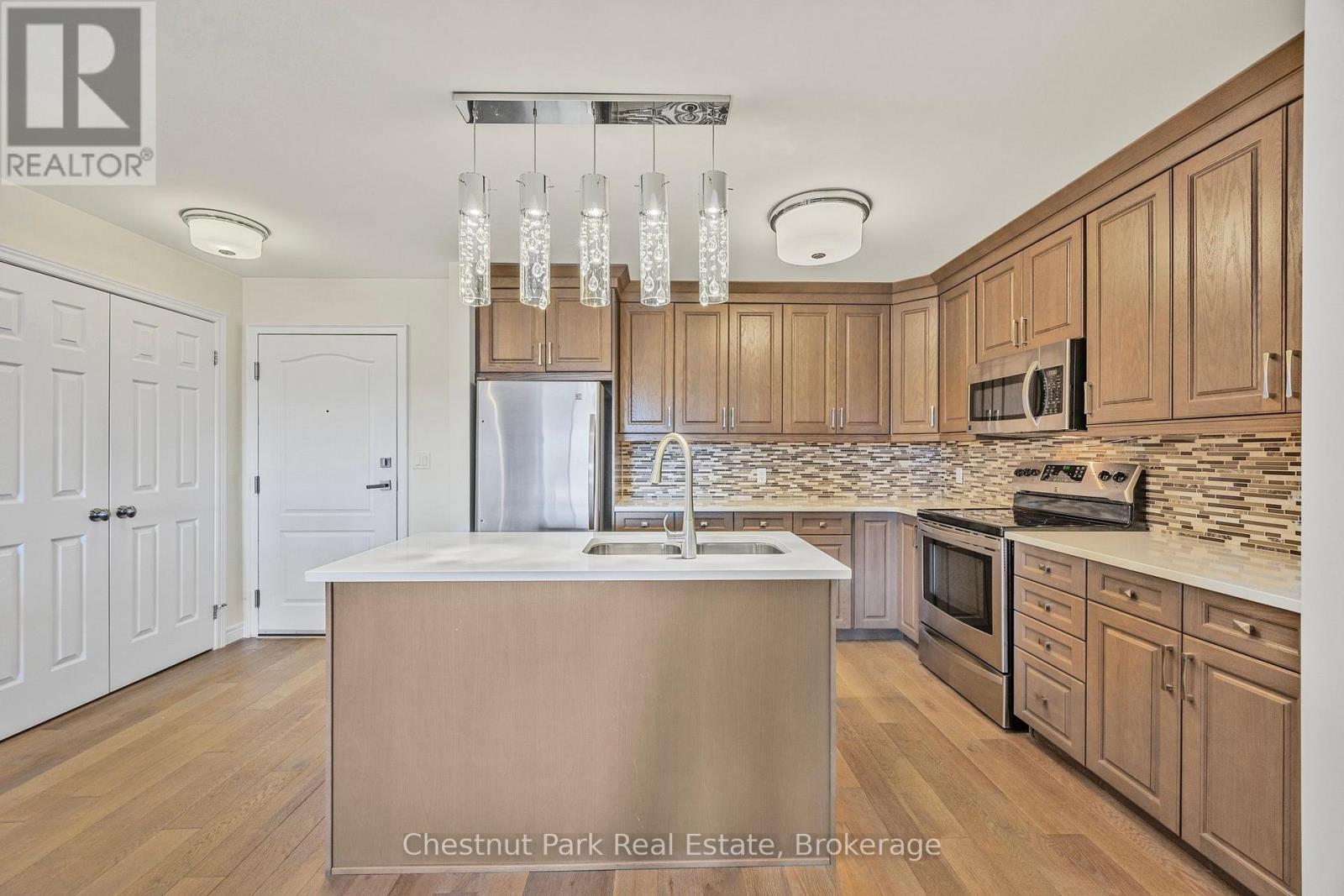 304 - 1 Chamberlain Crescent, Collingwood, Ontario  L9Y 0X7 - Photo 10 - S13482916