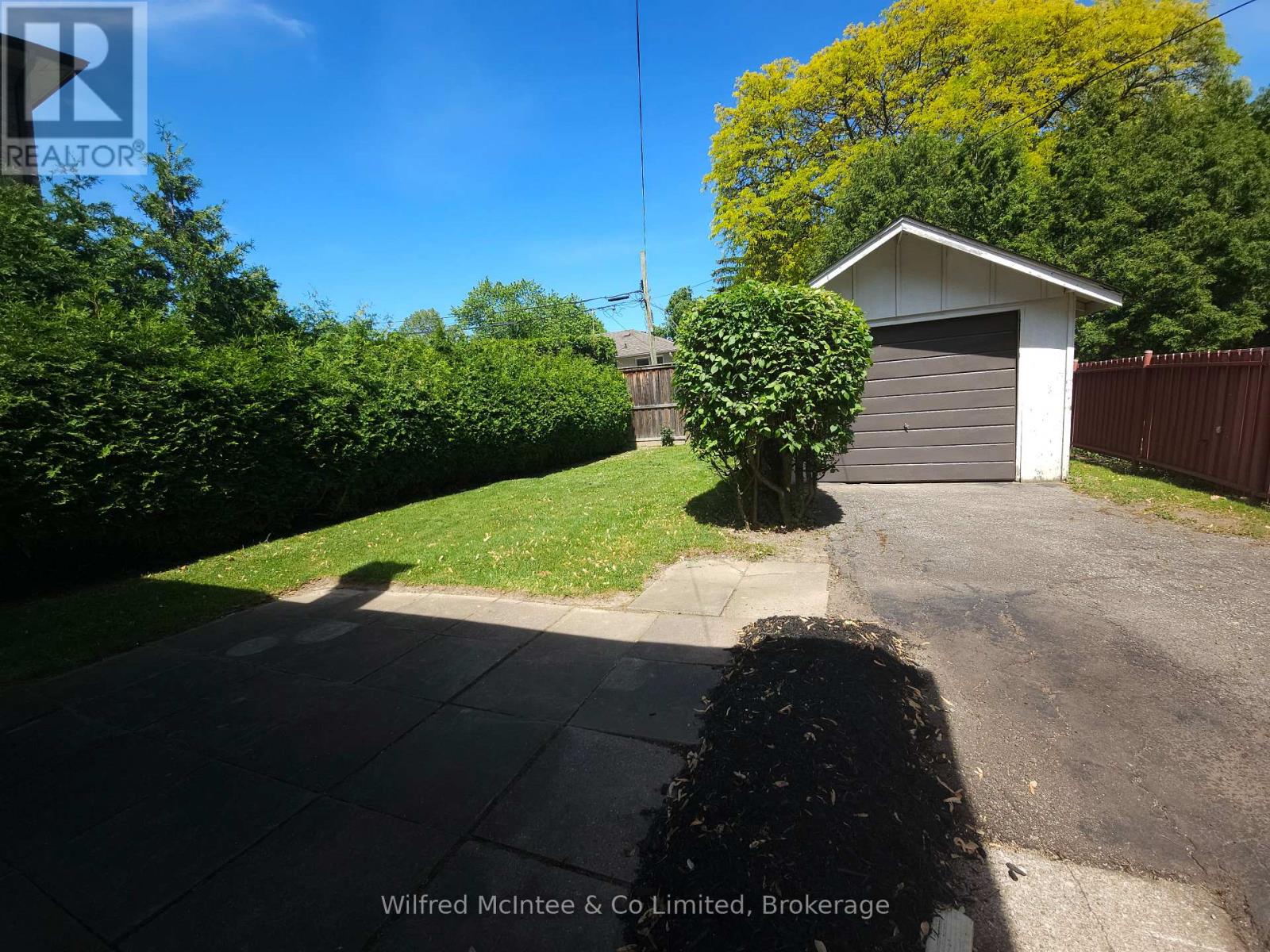 69 Haliburton Avenue, Toronto, Ontario  M9B 4Y6 - Photo 36 - W13483026