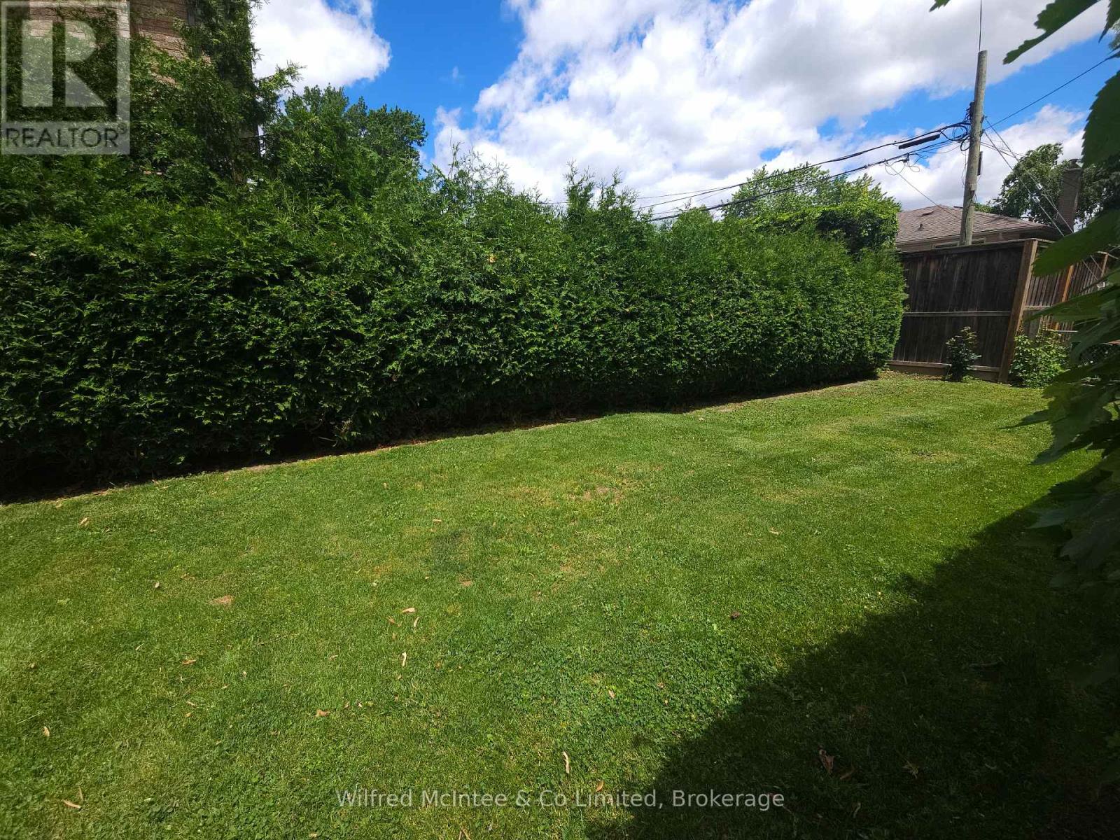69 Haliburton Avenue, Toronto, Ontario  M9B 4Y6 - Photo 39 - W13483026