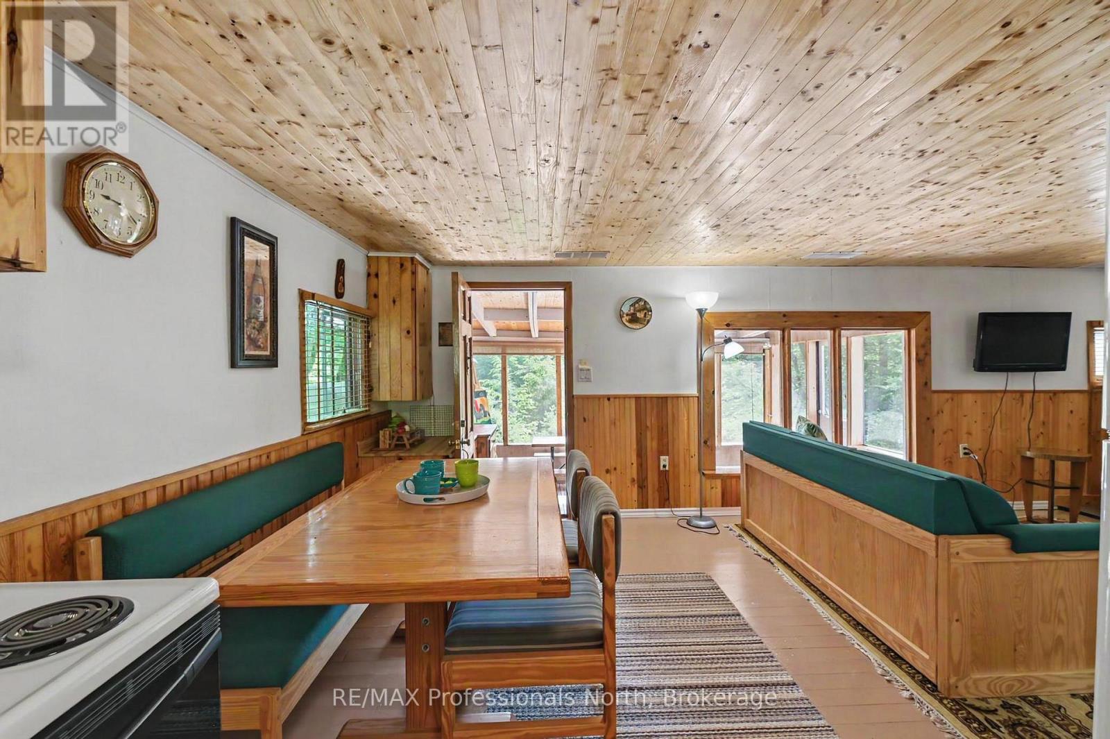 3701 Gelert Road, Minden Hills, Ontario  K0M 2K0 - Photo 11 - X13482806